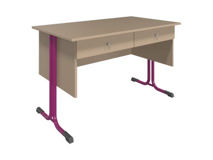 Nóra tanári asztal